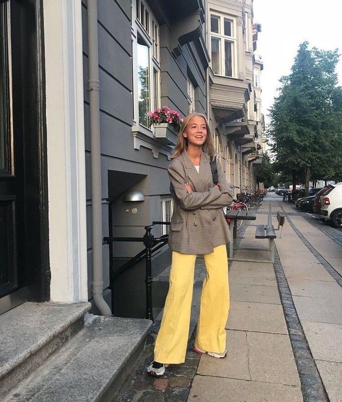 봄 대비 개나리룩 @어때?💛🌼 이미지