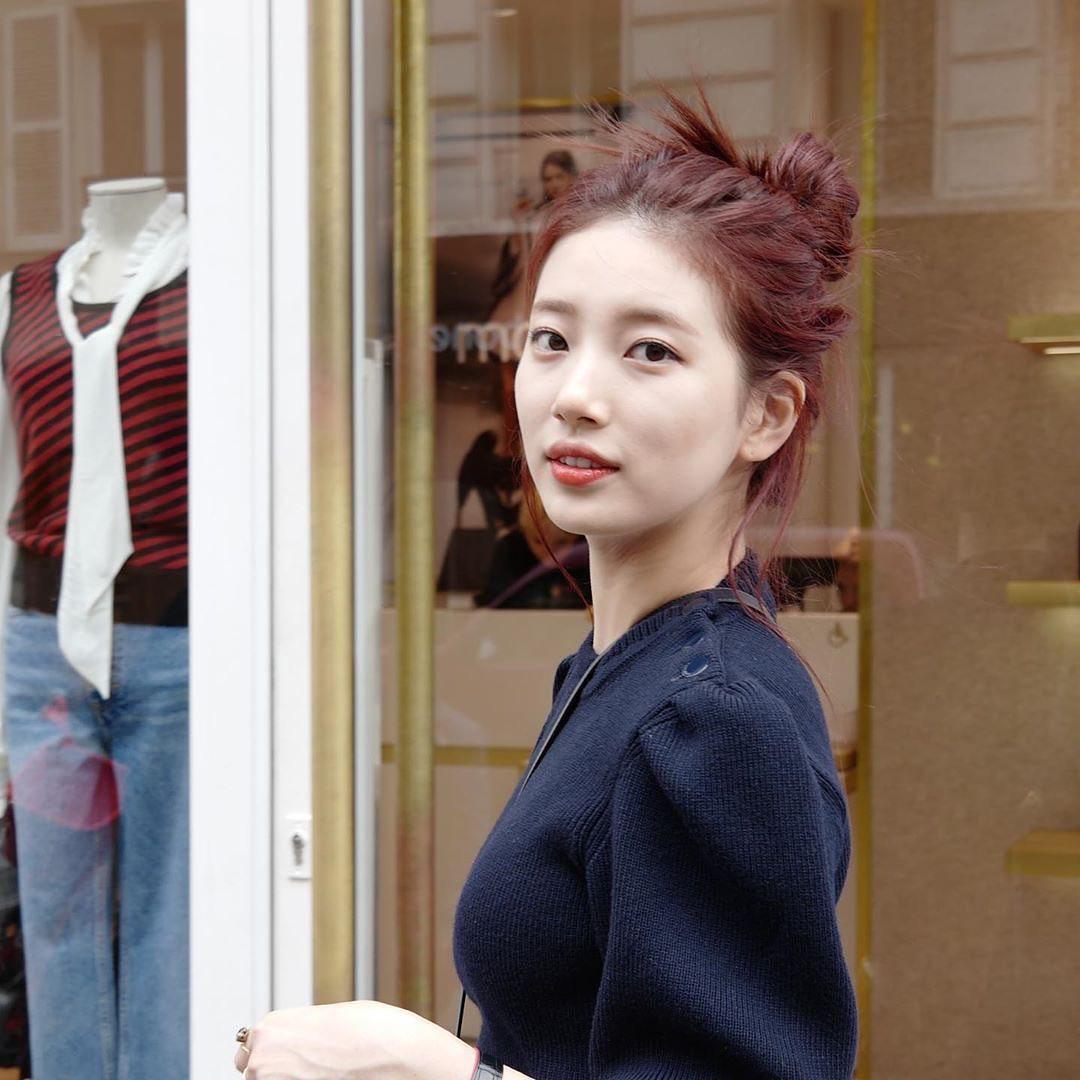 똥머리 모범 사례💩🖤수지 이미지