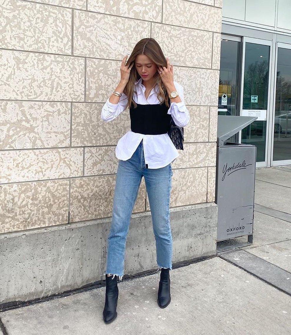 셔츠 위 뷔스티에로 섹시무드❤️ 이미지