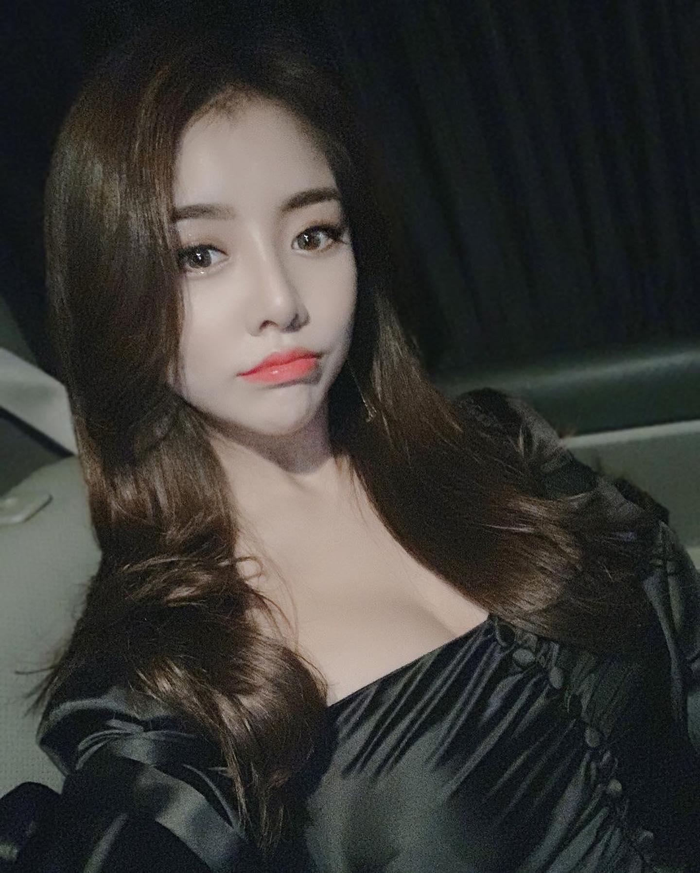 요즘 매력적 군통령🐸💕설하윤 이미지5