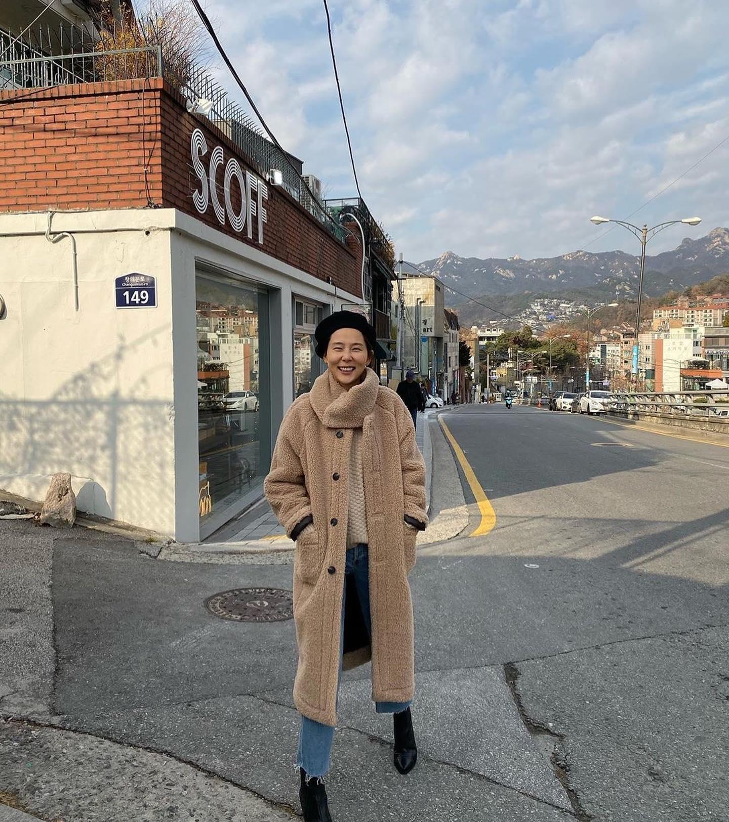 양털 장인🐑💛김나영 일상룩 이미지6