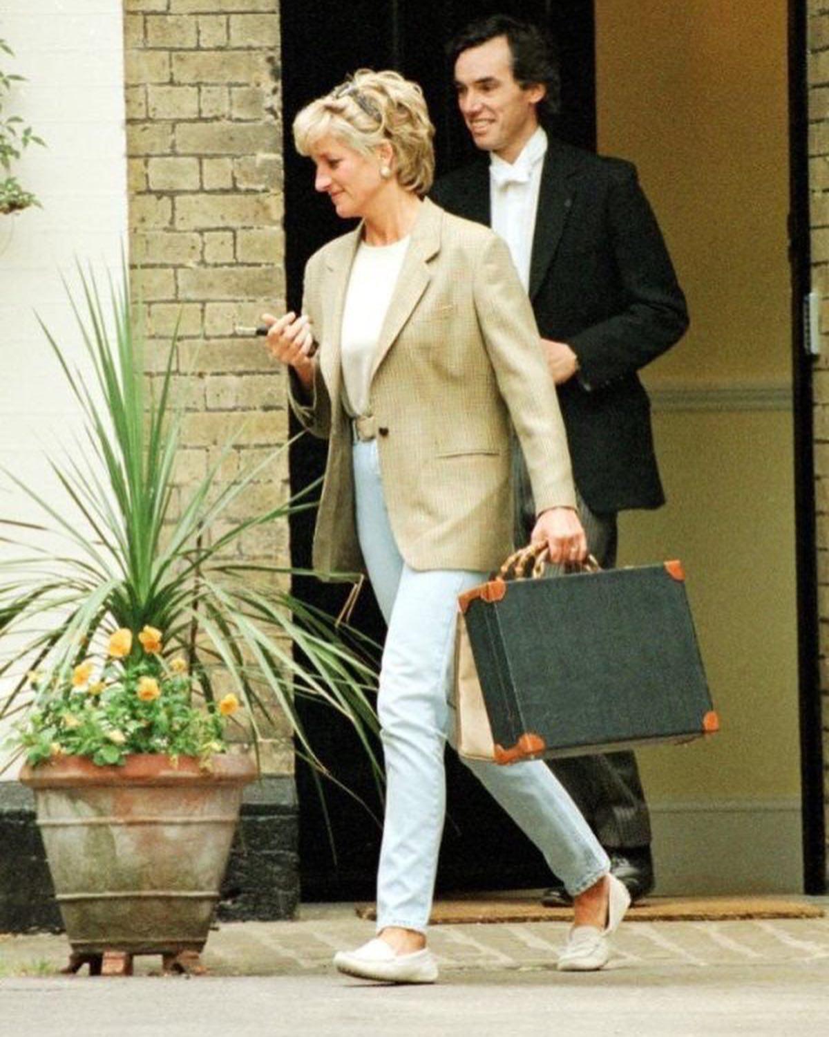 지금도 멋스러운 다이애나룩👖 이미지1