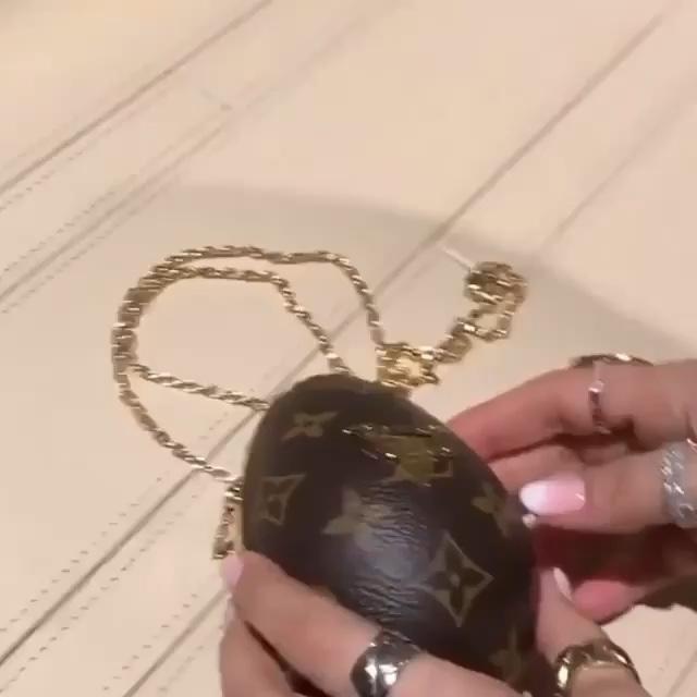귀욤 루이비통 🐣알까기 이미지