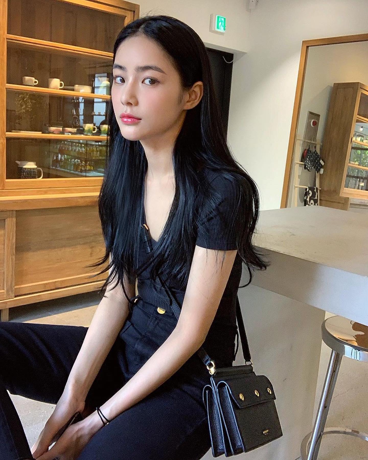 비주얼로 소문난 모델 홍수주❤️ 이미지