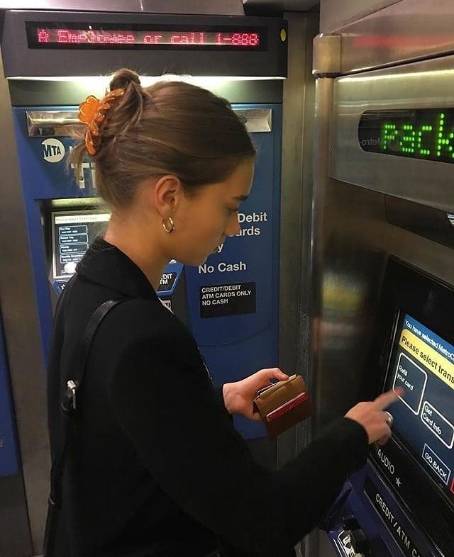 요즘 핫한 아이템🌟 헤어핀 이미지