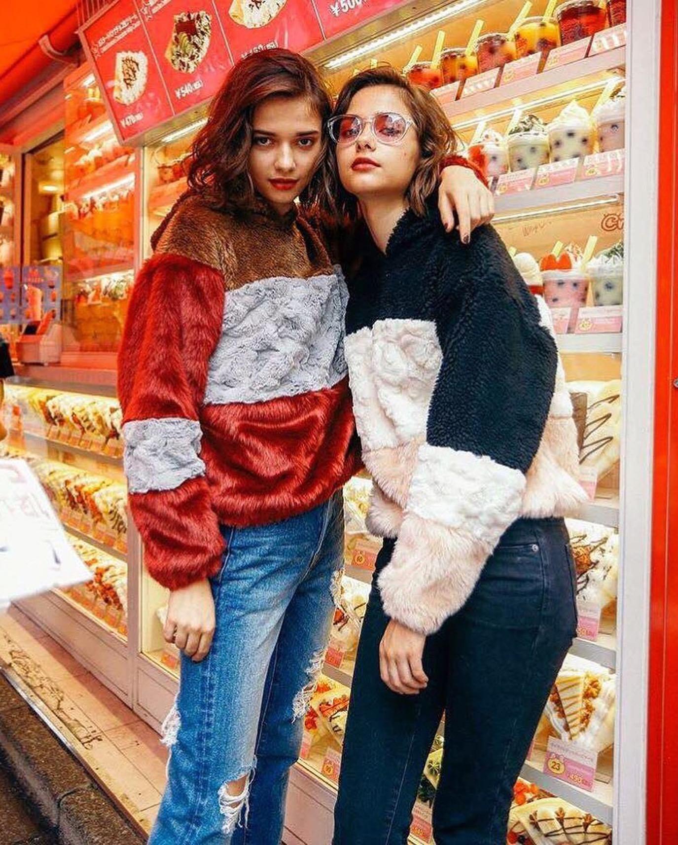 올 겨울도 @우정하자🧤❤️
블룸 트윈즈 언니들처럼👯♀️🏔다운 패딩 같이 입기 이미지6