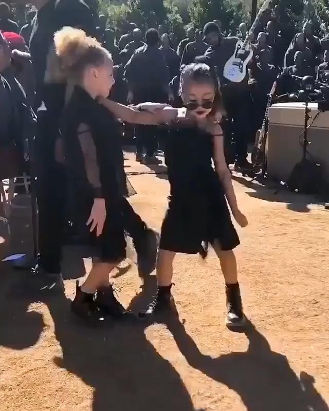 일요일 아침 🍳얏호! 이미지