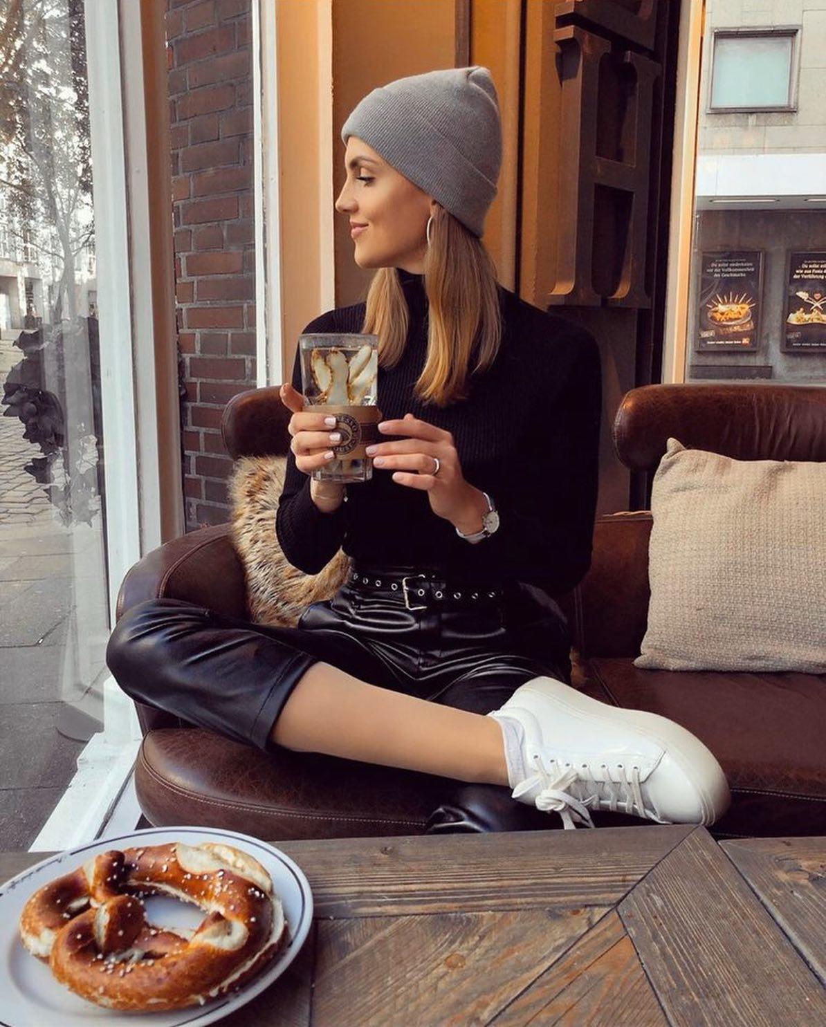 겨울 가죽바지 스타일링😎 이미지5