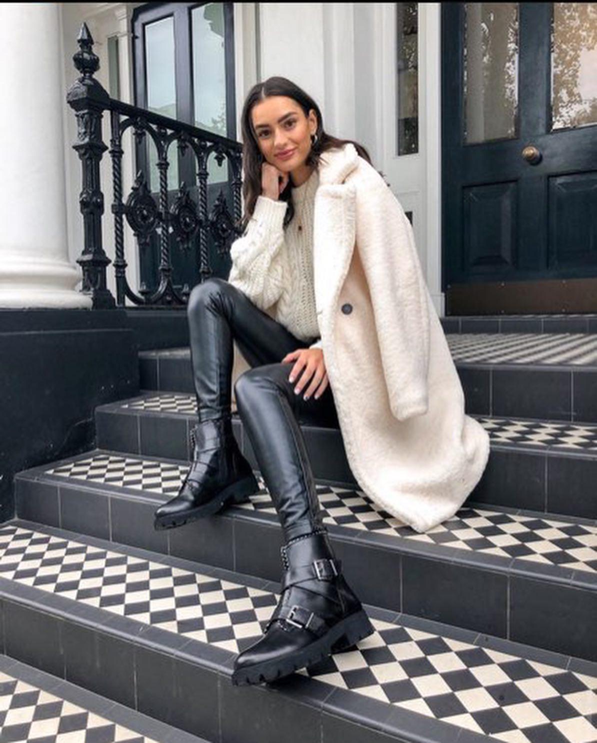 겨울 가죽바지 스타일링😎 이미지7