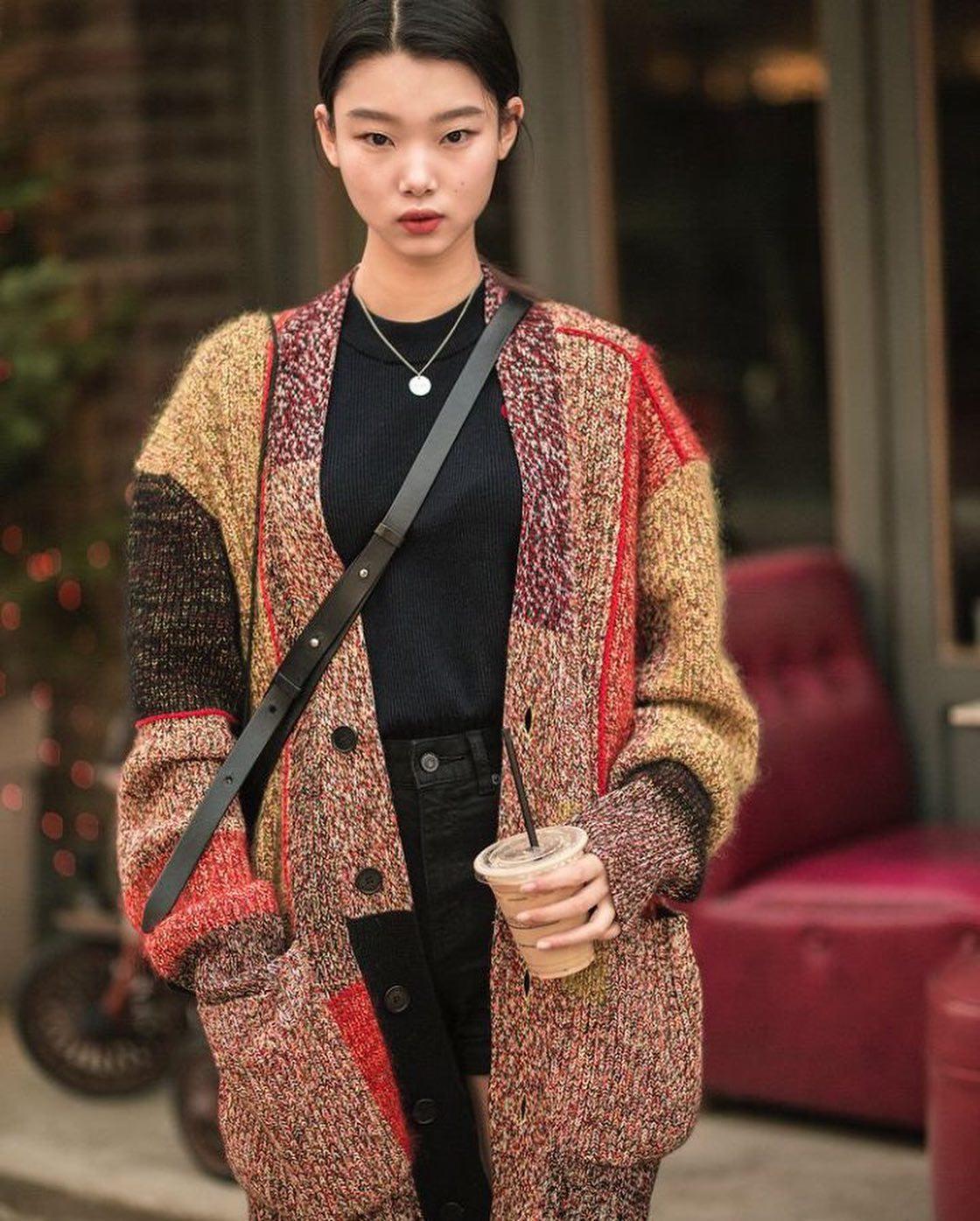 매력적인 페이스💛배윤영 이미지