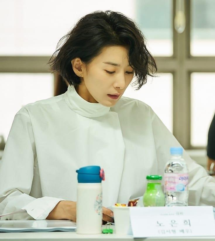 여전한 걸크러쉬 배우 김서형📸 이미지6