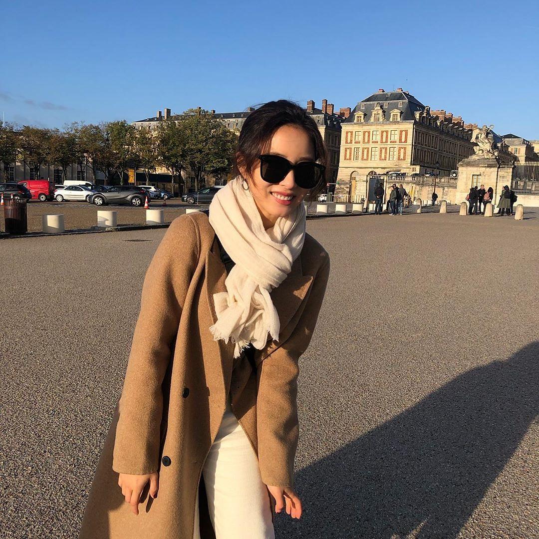 프랑스 여행중 신세경 피드🇫🇷 이미지