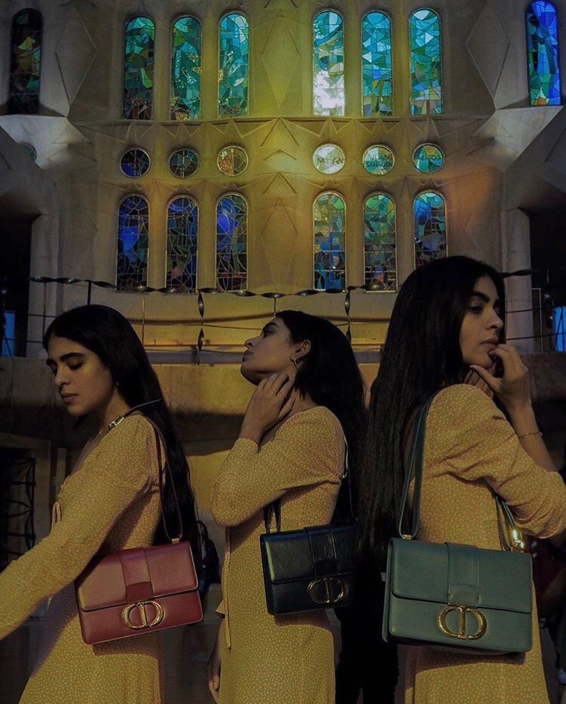 세쌍둥이 자매의 트리플룩 👩‍👩‍👧 이미지