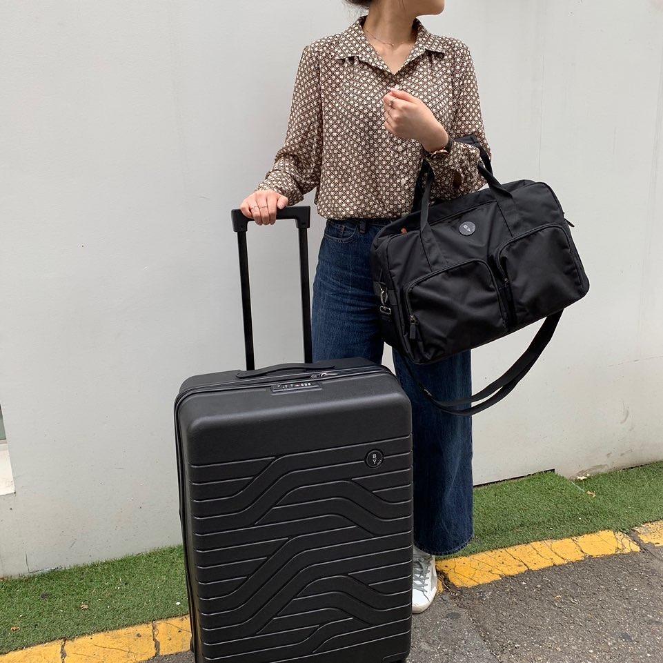 가벼운 데일리러기지✈️
BRICS의 영 세컨 라인 “B/Y(비와이)” 🧳
다양한 데일리룩으로 @여행 가자🌈 이미지5