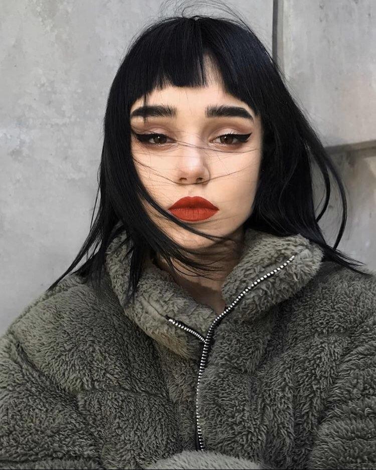 레드립으로 포인트💄 이미지