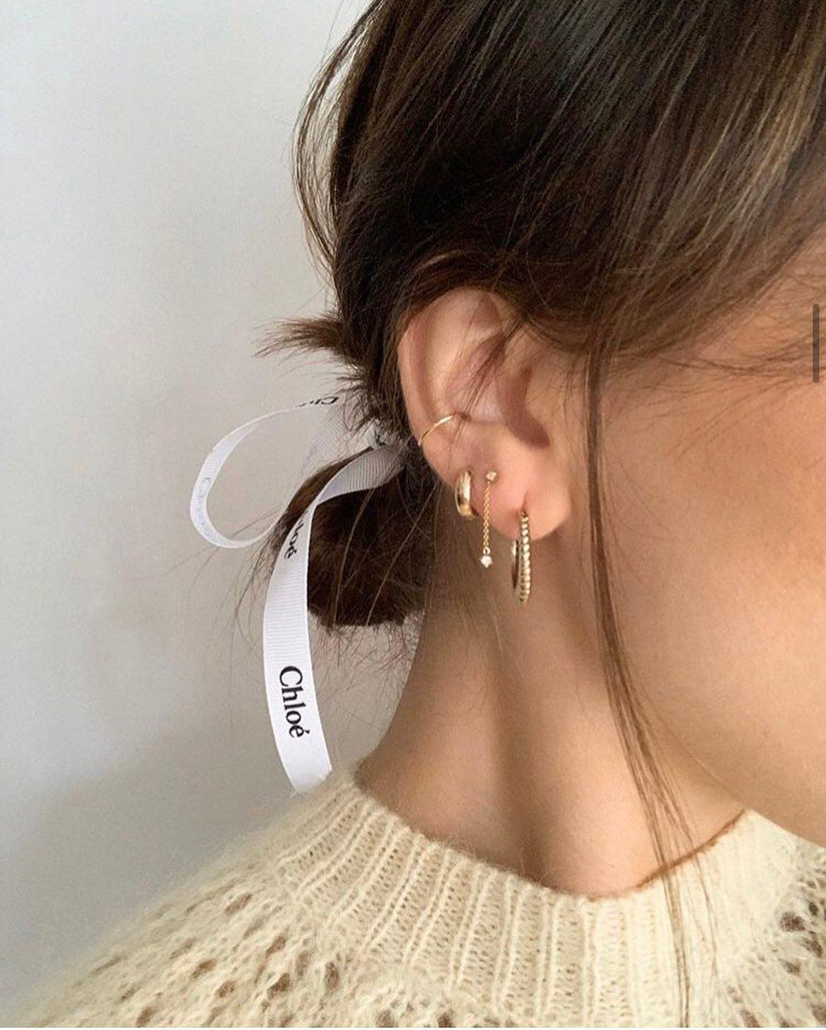 분위기있게 머리 묶는법🎀 이미지