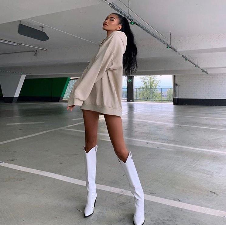 부츠의 계절👢 이미지