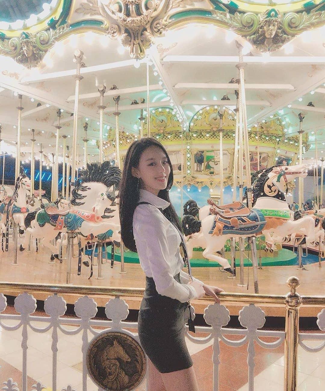 미소 심쿵 배우 이유진💙 이미지4