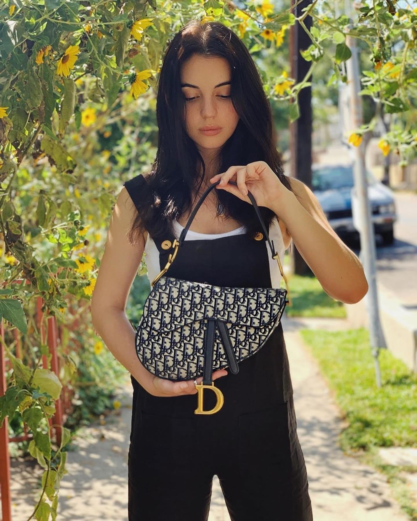 잘 입는당.. 아델라이드 케인❤️ 이미지3