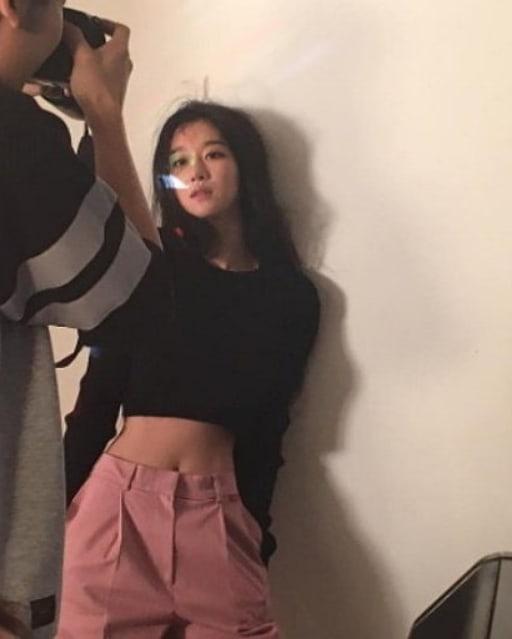 스크린으로 돌아온 서예지🖤 이미지3