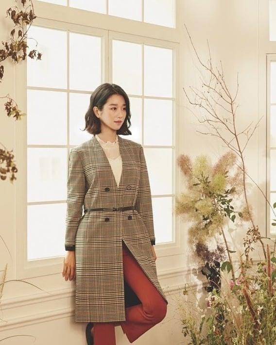 스크린으로 돌아온 서예지🖤 이미지5