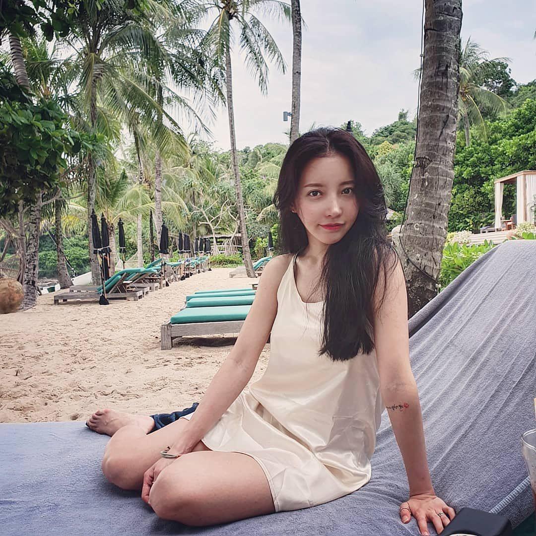 화사 절친 최수정👀무결점 미모 이미지5