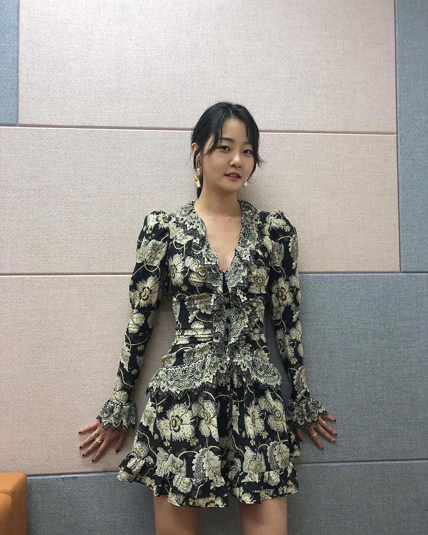 예쁘당 👗에트로 원피스 강승현 이미지2