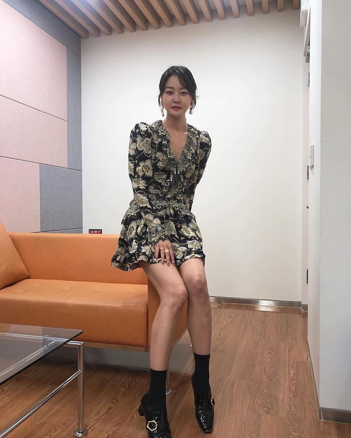 예쁘당 👗에트로 원피스 강승현 이미지3