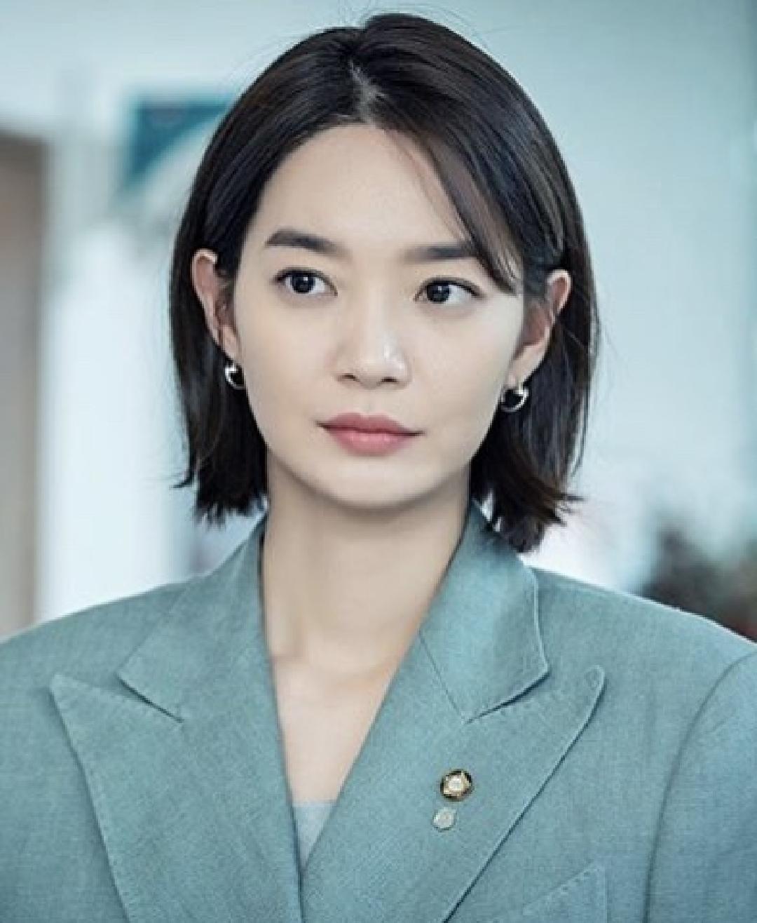 보좌관에서 리즈찍은 신민아❤️ 이미지