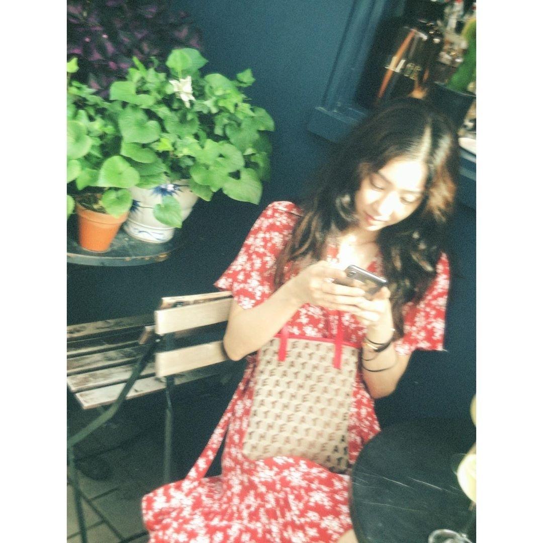취미로 화보 찍는 분📸❤ 려원 이미지