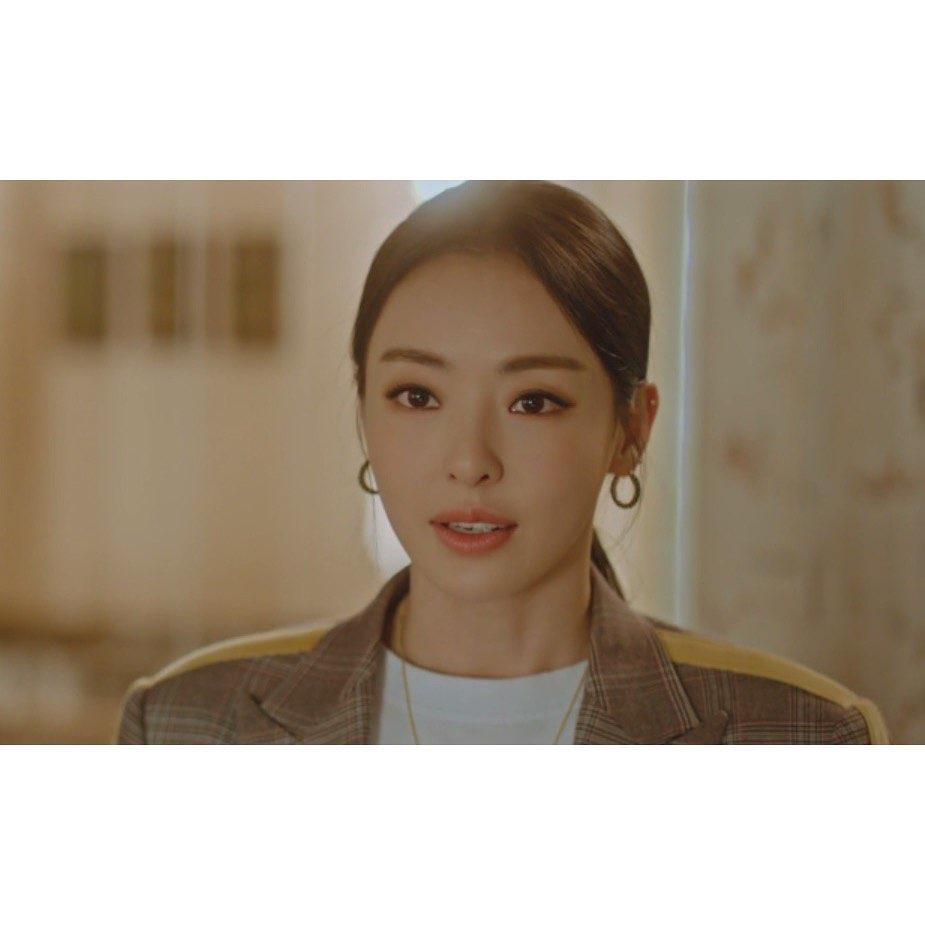 요즘 언니 잘 보고있어요❤️
이다희 언니앓이 중 😭 주얼리랑 미모 @세상 빛나💍 이미지