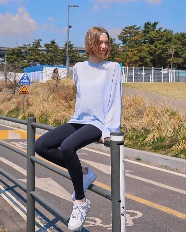 한국에서 모델 활동 중❤️끌로에 이미지6