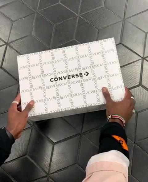 컨버스 x JW앤더슨 🖤🔥 이미지