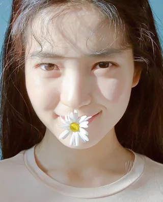 빛이나 💙김태리 언니 이미지