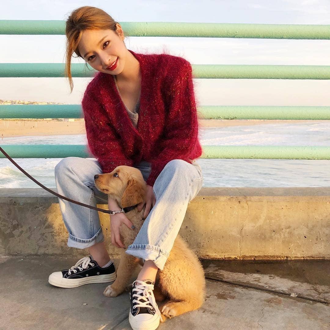 봄에도 일상룩 예쁜 변정하 🧡 이미지