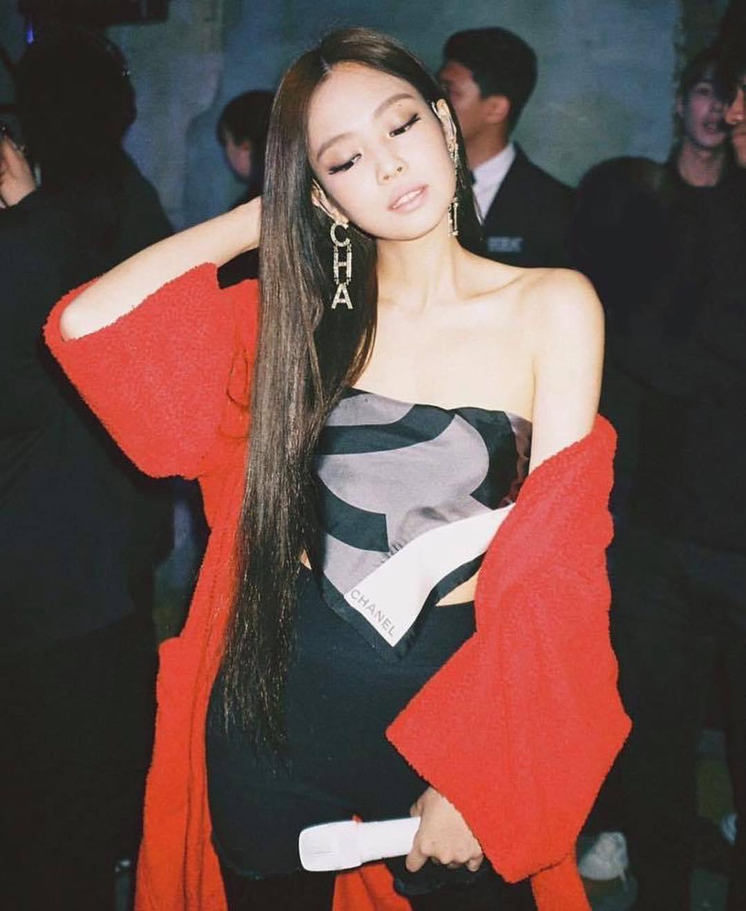 샤넬 행사장 속 존재감❤️제니 이미지