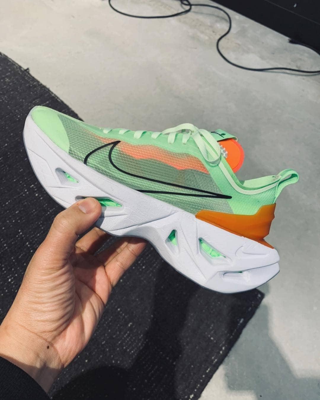 초록 속 스우시 💚 이미지