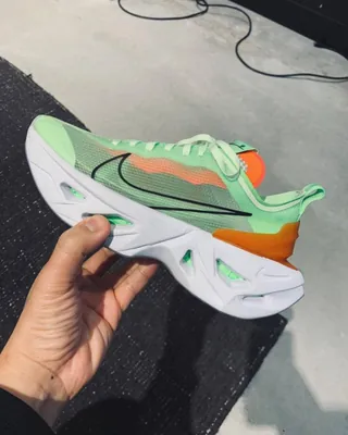 초록 속 스우시 💚 이미지