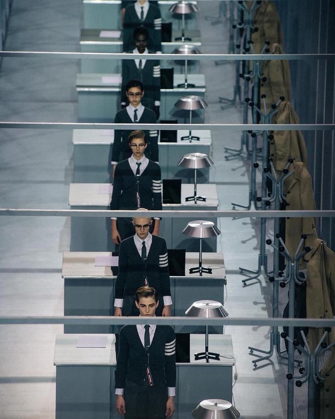 영화 같은 톰브라운 쇼 🎥🍿 이미지