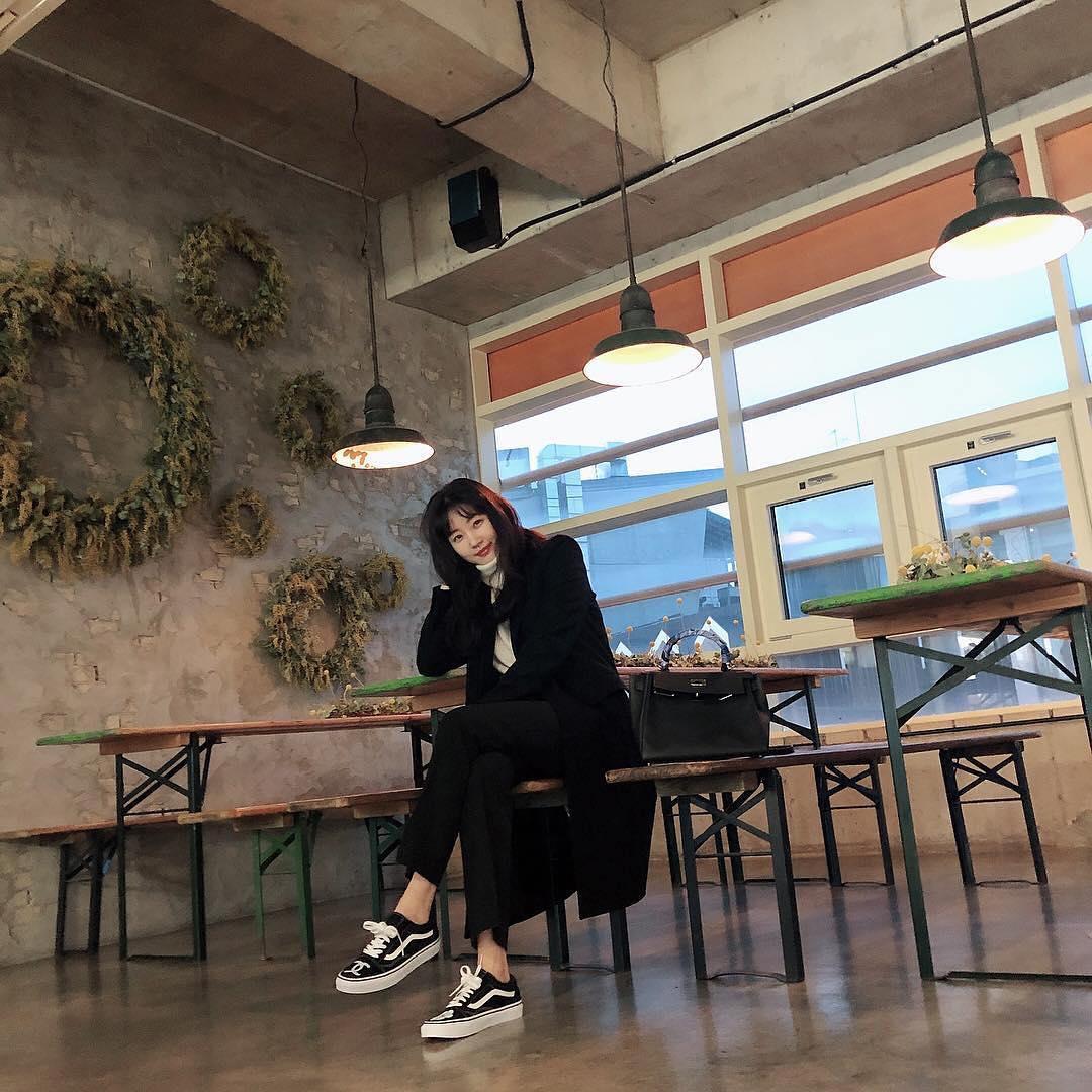 김러브 언니 x 반스 ❤️🖤 이미지