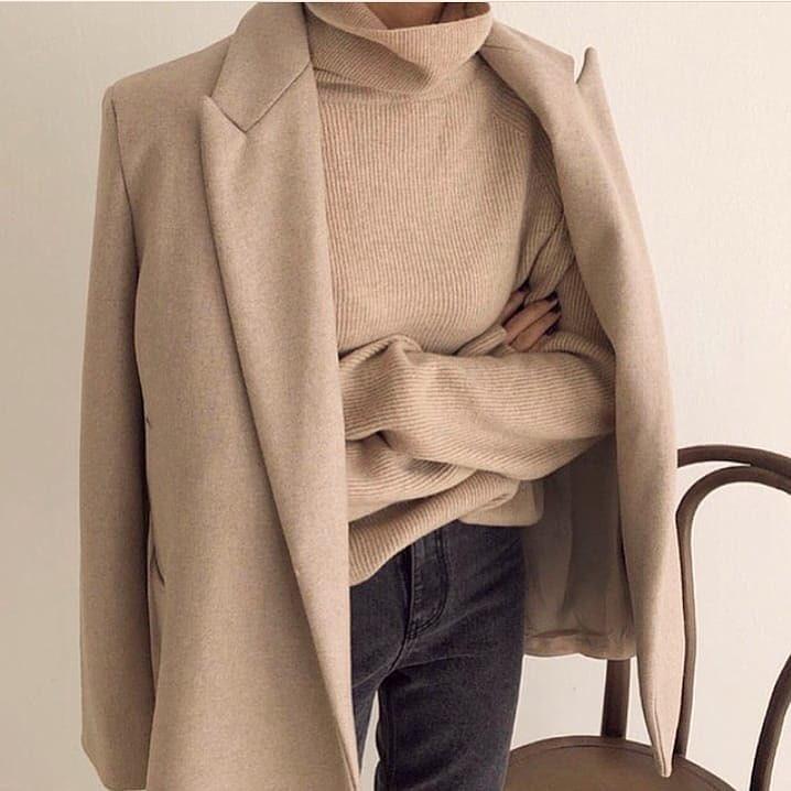 터틀넥 💛 이미지