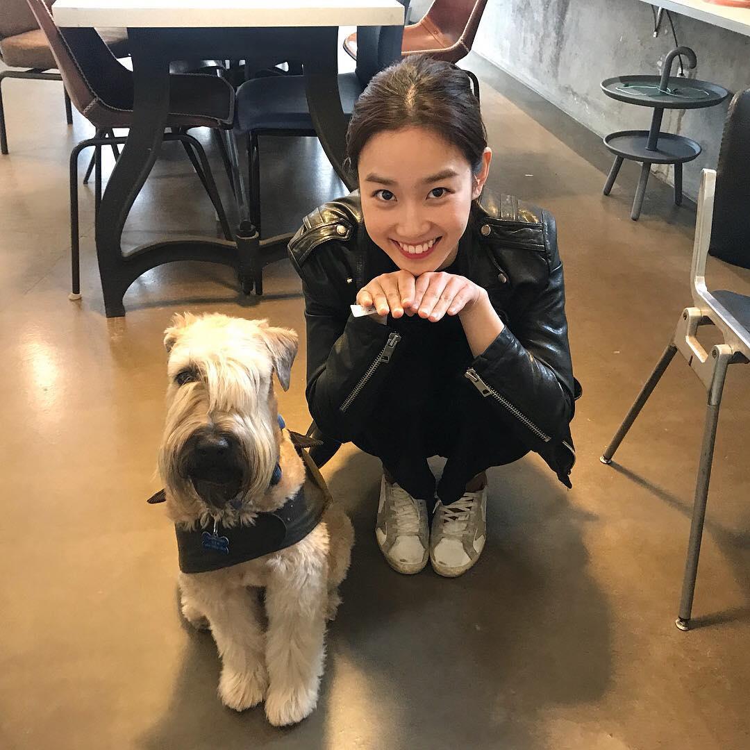 소문난 개덕후 언니🐶장희령 이미지