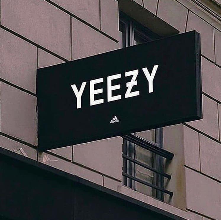 스토어 감성 👻🧡 이미지