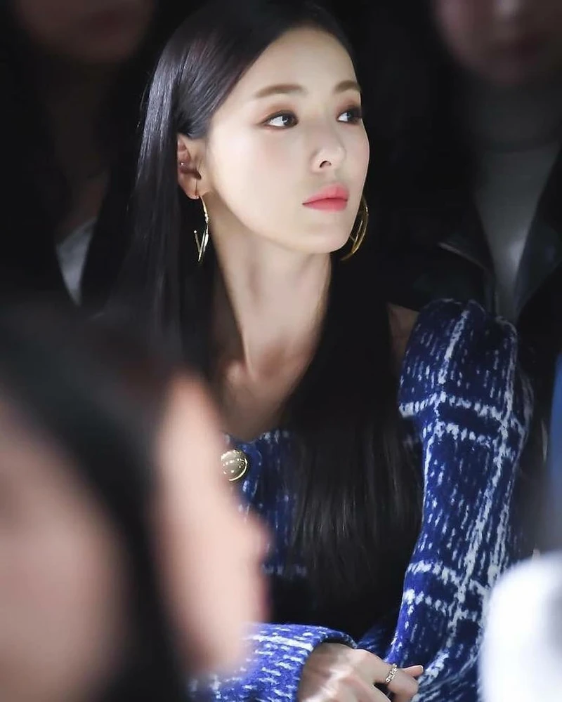 눈 부신 뷰티인사이드💖이다희 이미지1