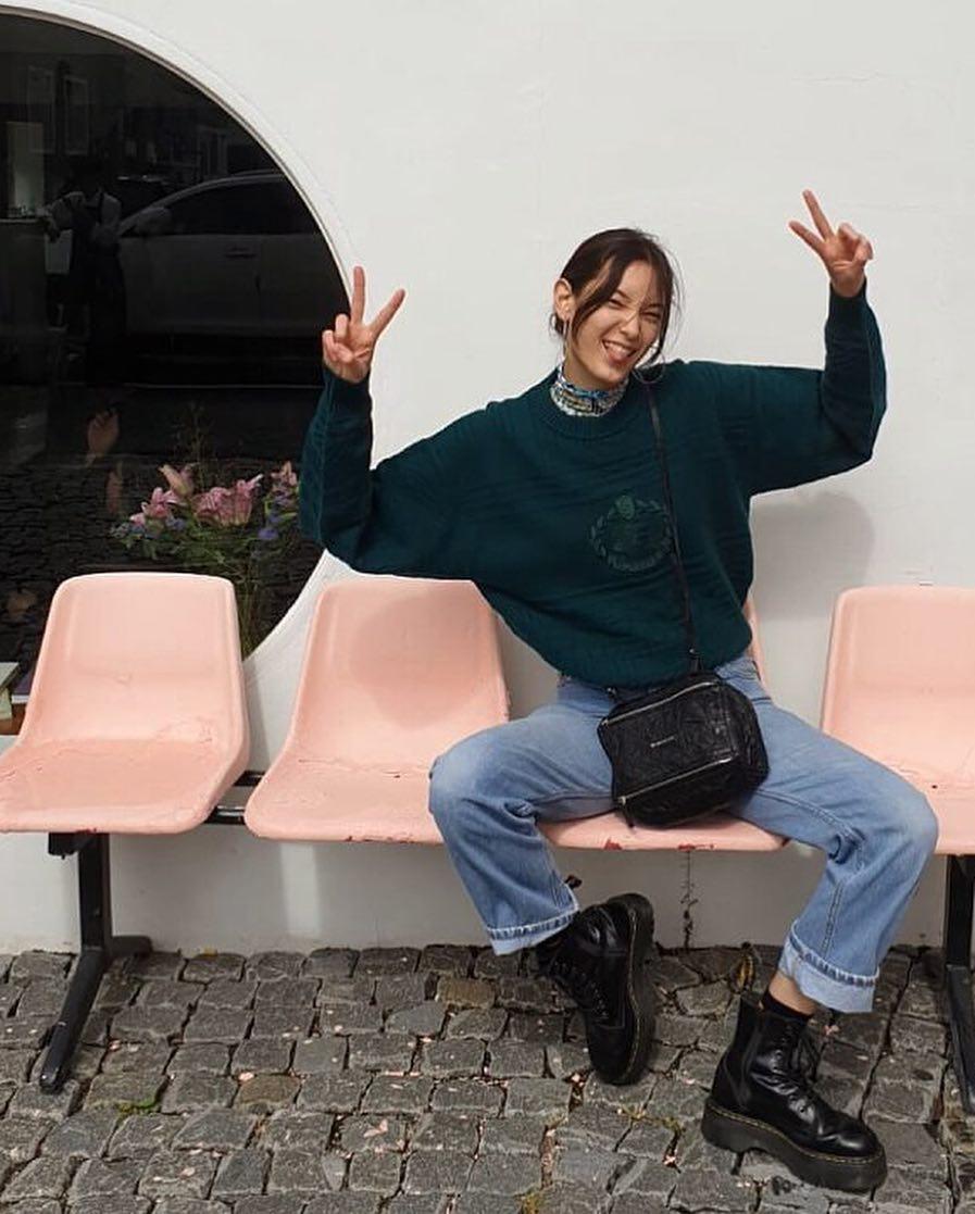 서구적 느낌이 매력적🖤한은비 이미지2