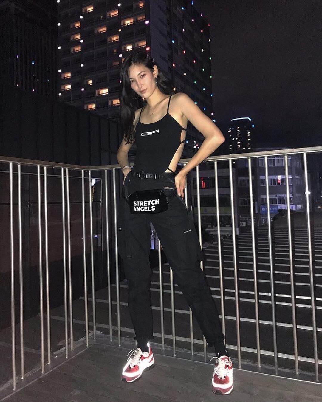 서구적 느낌이 매력적🖤한은비 이미지8