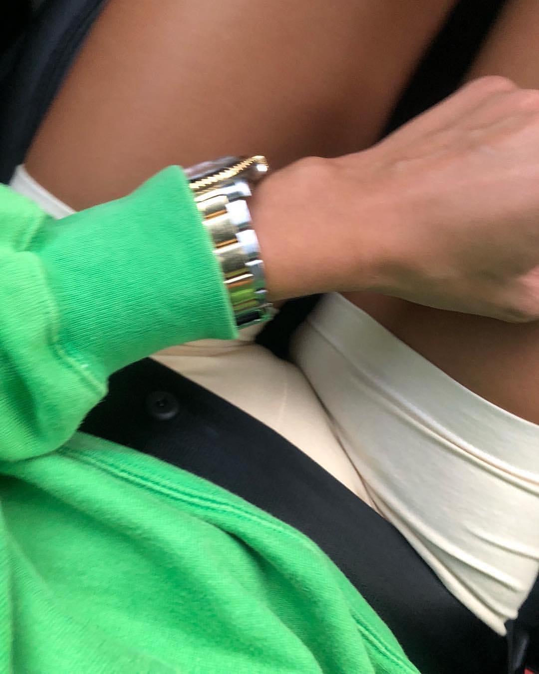 가을패션 속 캐주얼 포인트💚 이미지