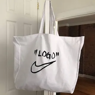 나이키 로고 토트😎 갖고싶어 이미지