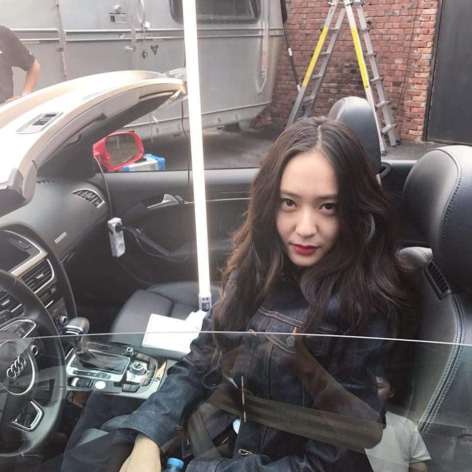 플레이어'로 곧 복귀😍크리스탈 이미지