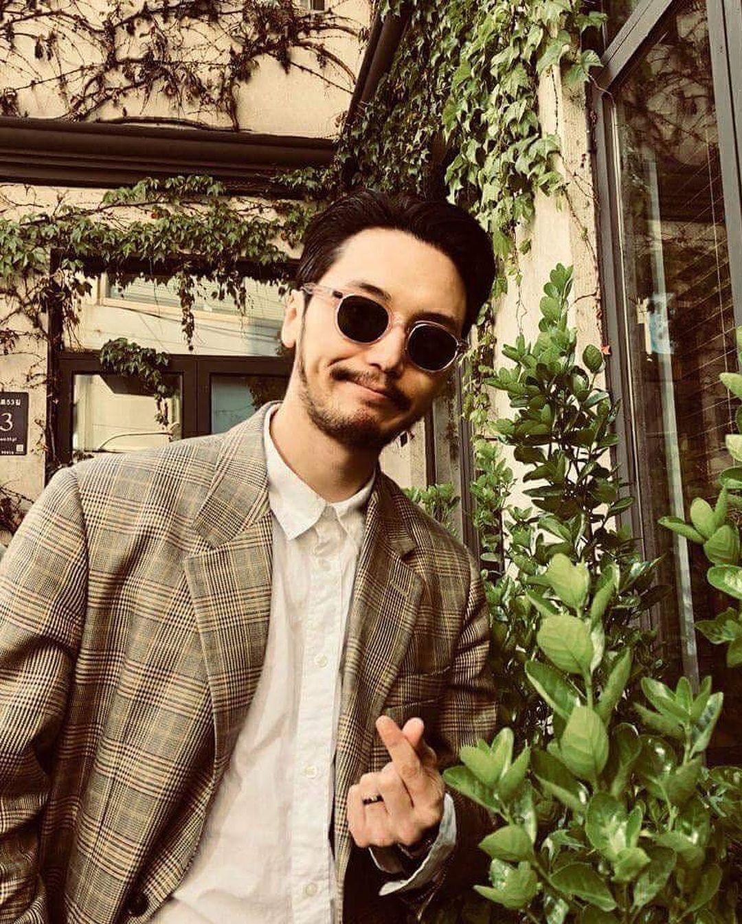 스타일도 대세 💚 변요한 이미지